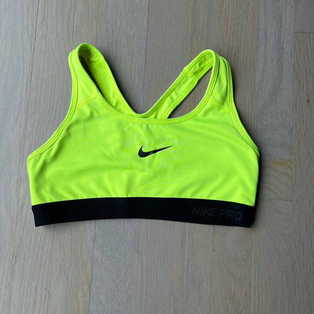 Nike Pro Dry-Fit Sports Bra